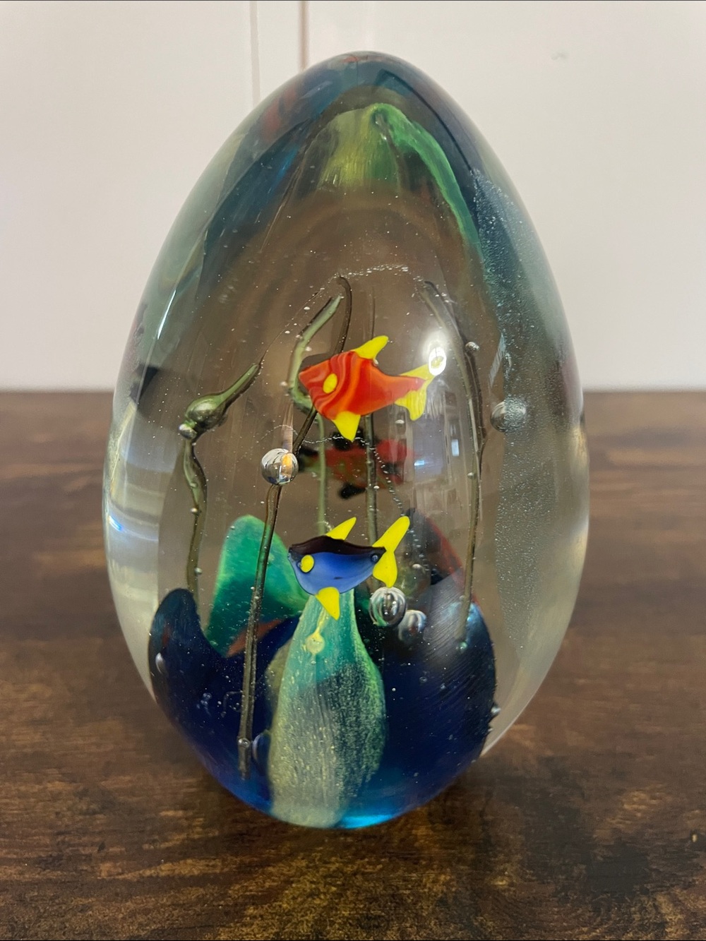 Handcrafted Glass Aquarium Egg Ornament with Blue, Yellow & Red Fish